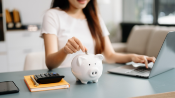 money hacks to save for next holiday | Swoosh Finance