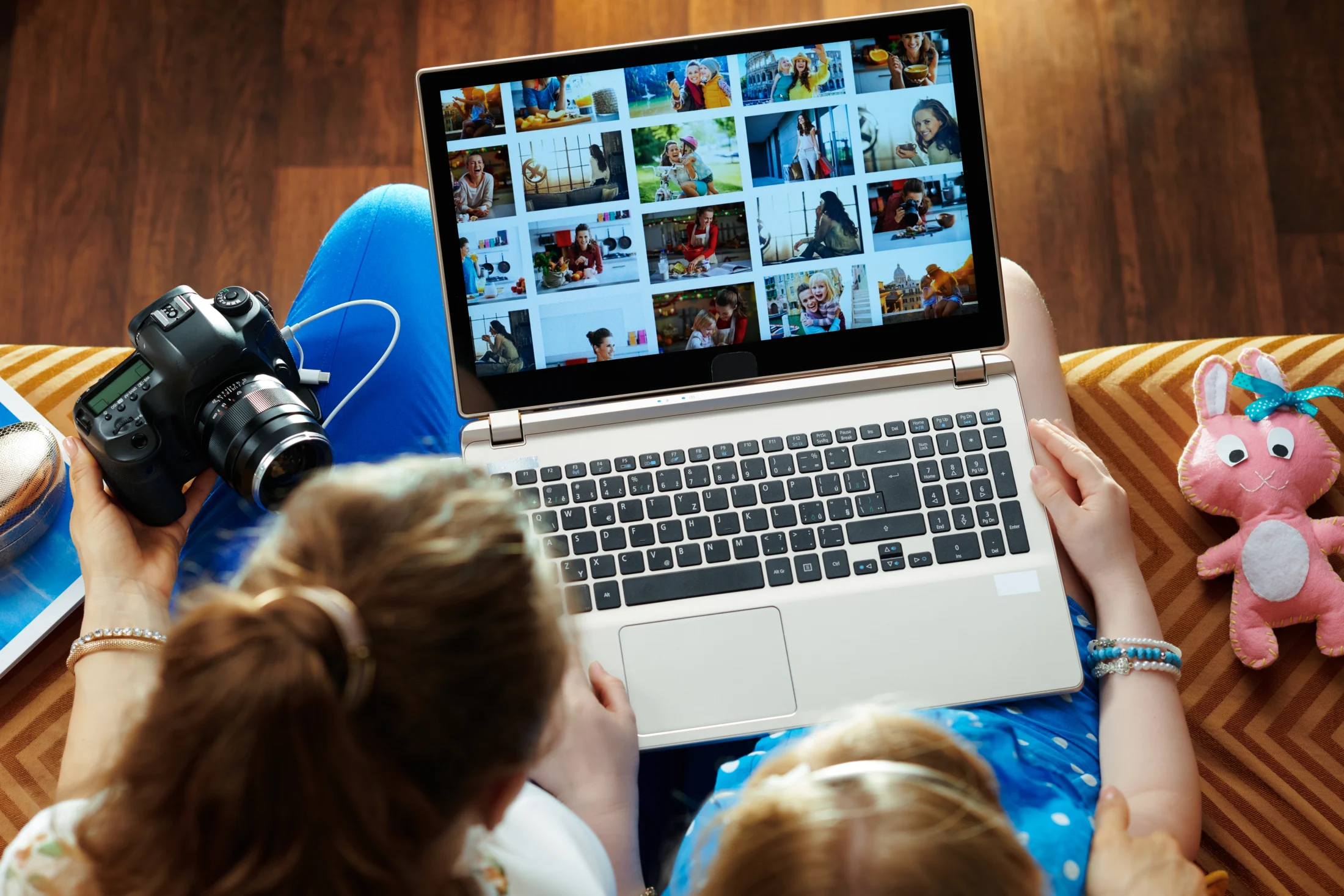 15 Budget Gifts For Mother's Day Australia; digital photo frame | Swoosh Finance